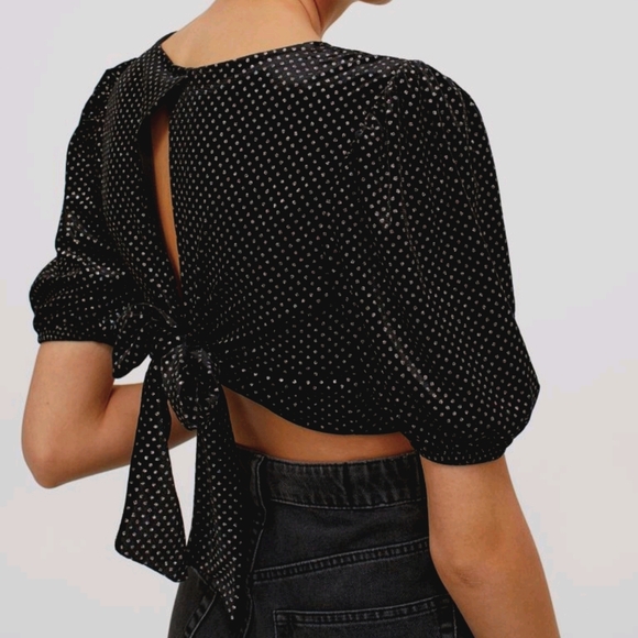 H&M - Glitter Open Back Crop Top - Picture 2 of 2